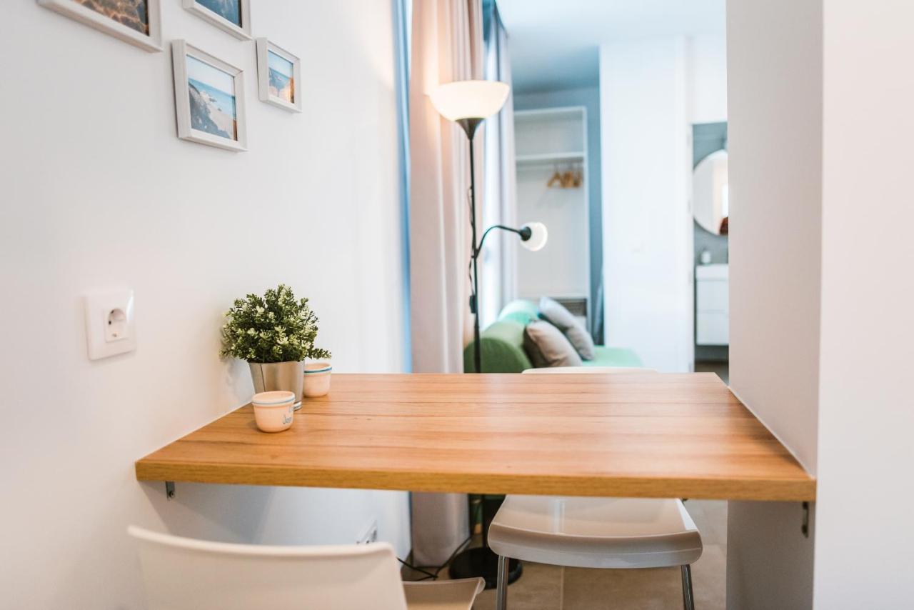 Apartamentos Zhr Захара-де-лос-Атунес Экстерьер фото